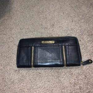 Black and gold micheal kors wallet